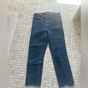 Cropped Levi’s. Wedgie straight. Size 25, lightly worn